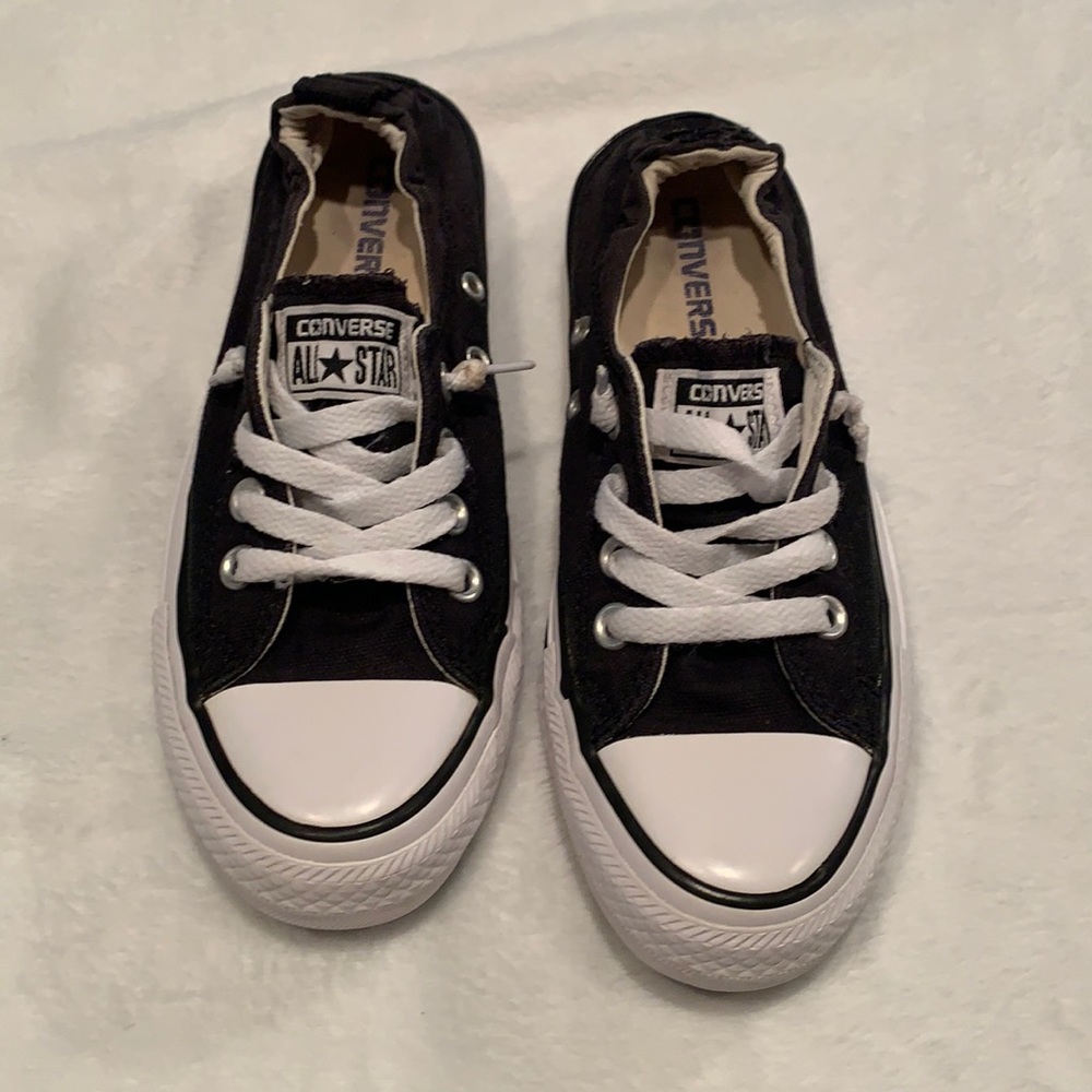 Women’s stretchy back converse size 6